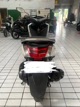 Yamaha n max 2019