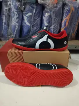 SEPATU FUTSAL MURAH MERIAH