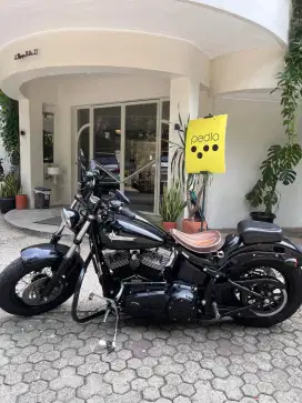 SOFTAIL BLACKLINE 2011 ABS