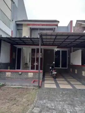 Citra gran Cibubur 1,2 M siap huni