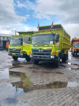 Dump truck Hino lohan type FM260 tahun 2022