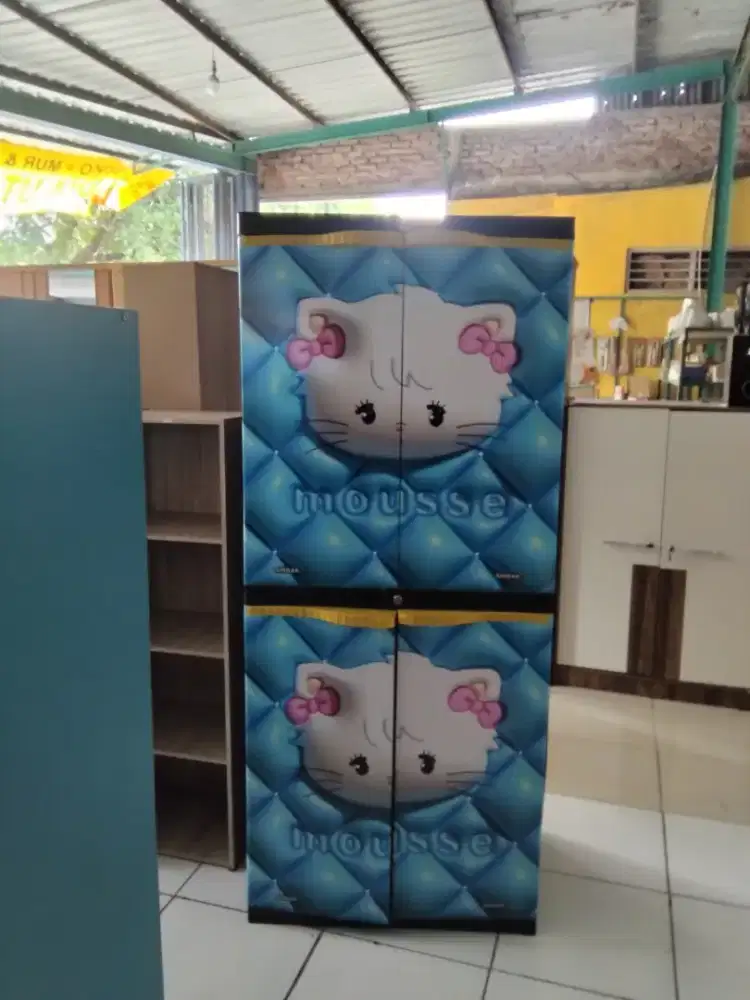 Almari pakaian plastik jumbo sinbak