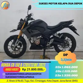 NEW CB 150 R STREETFIRE 2023 KTP DAERAH BISA KREDIT