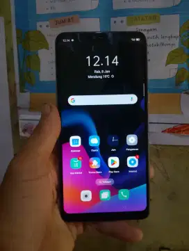 Oppo f7 4/64 normal