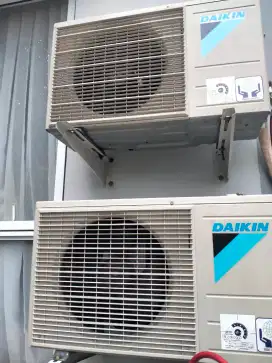Service AC bongkar pasang AC tukang AC panggilan isi freon AC