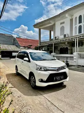 Toyota Avanza 1.5 AT veloz 2017