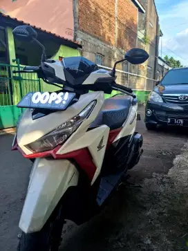 JUAL Honda Vario 150 LED Old 2016 Putih Bandung Lengkap