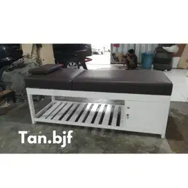 Bed facial 1 loker