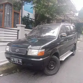 Tangan pertama Toyota Kijang Dirawat