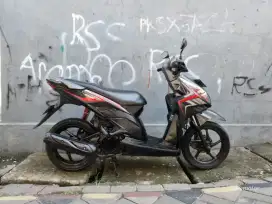 Vario Techno 2011 Hitam