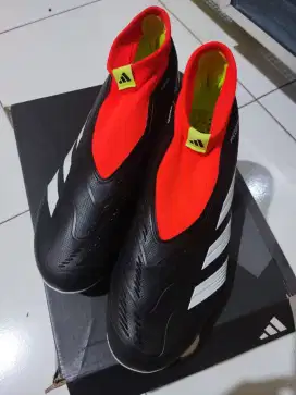 sepatu bola nike original