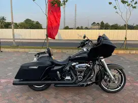 ROADGLIDE M8 2017 FULL PAPER