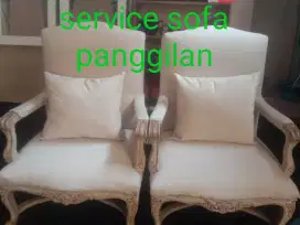 Menerima servis sofa panggilan