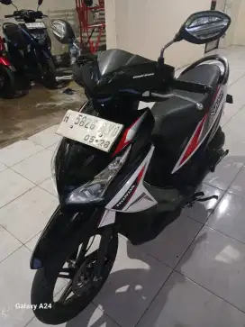 Vario 110 2018 hitqm putih