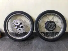 Velg ninja rr/r TK racing r17 sama ban