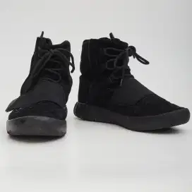 Adidas Yeezy 750 Triple Black