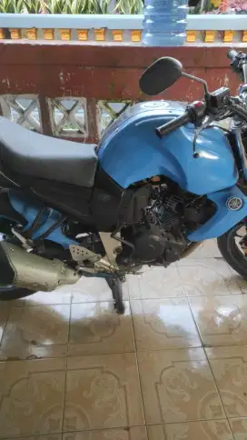 Honda Sepeda Motor Yamaha BYSON