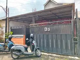 SEWA RUMAH KONTRAKAN MALANG 3 KAMAR BANDULAN DEKAT UNMER MACHUNG UB