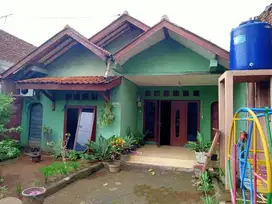 DIJUAL RUMAH DI PUSAT KOTA KARAWANG BARAT