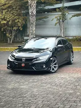 HARGA CASH ! HONDA CIVIC E TURBO HATCHBACK 2018