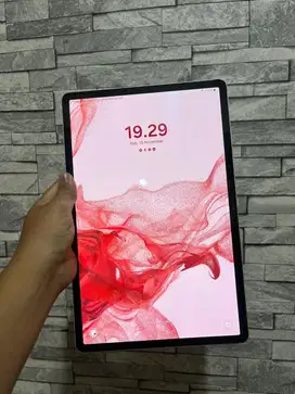 Samsung galaxy Tab S8 plus 5G No minus bisa kartu