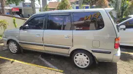 Toyota Kijang 2004 Bensin