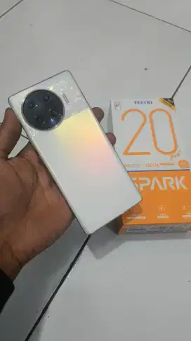 Techno spark 20pro+ 8/256 fullset