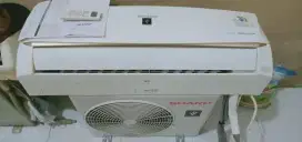 ac sharp ½pk low watt second rasa baru