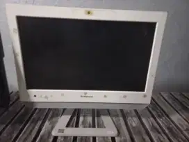 Di jual komputer/PC Lenovo (butuh cepat )