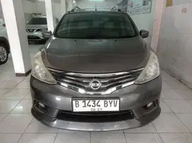 Nissan Grand Livina Hws 1.5 Automatic 2014 Abu metalik.