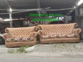 Menerima servis sofa panggilan