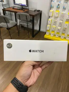 Apple Watch SE Gen 2 44mm Midnight Garansi iBox Unit Baru Segel