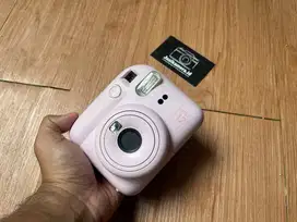 FUJIFILM INSTAX MINI 12 MULUS BOX GARANSI PANJANG