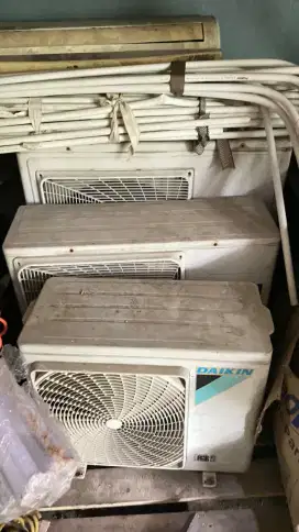 Jual beli AC bekas rusak