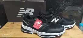 NB LOKAL SEPATU RUNNING