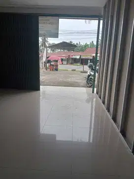 Ruko Murah 2 Unit dg 3 lantai Lokasi dkt SPBU Tanjung Lumut Kota Jambi