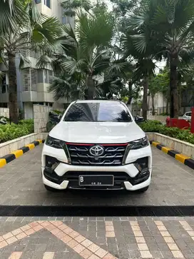 Toyota Fortuner 2021 Bensin