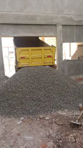 BATU SPLIT 1-2 KUALITAS BAGUS MUATAN 5 METER KUBIK JABODETABEK