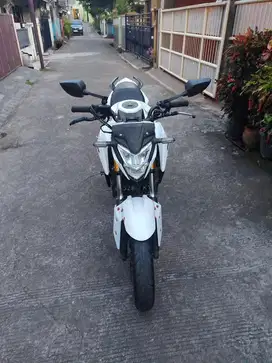 Honda Cbsreetfire