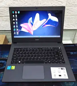 Dijual laptop Acer bekas seperti baru ,minus pemakaian 98%