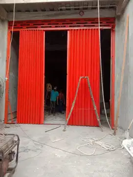 Spesialis Pintu harmonika