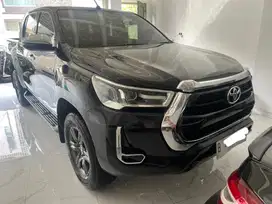 CASH 2022 Toyota HILUX V A/T Matic FACELIFT 2023