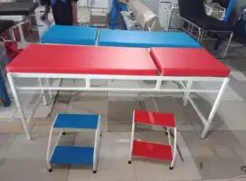 Meja Periksa Pasien / Tempat Tidur Tindakan Standar