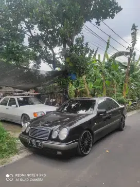 Mercedes Benz W210 E230