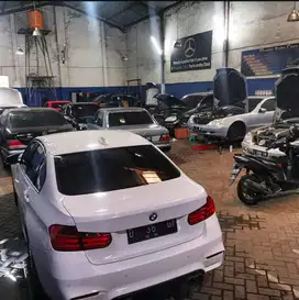 Dibutuhkan Mekanik untuk Bengkel Mobil