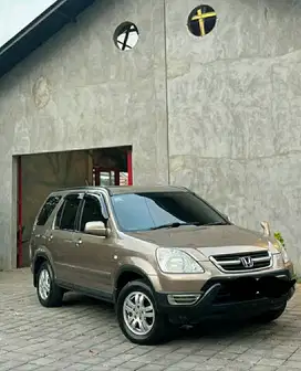 Mobil CR-V gen 2 THN 2003