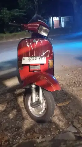 Vespa Excel Rosso