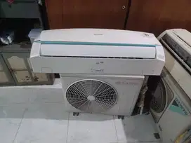 AC Sharp 1PK Normal Dingin