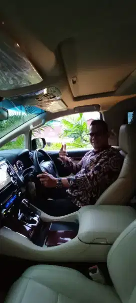 Driver bos kantor atau pribadi