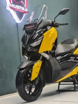 Perfect Condition!!Yamaha X Max 250cc 2018 Plat Jatim Yellow-Mustika